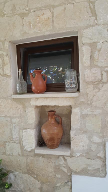 Faith'S Stone House Casa de hóspedes Simou Exterior foto